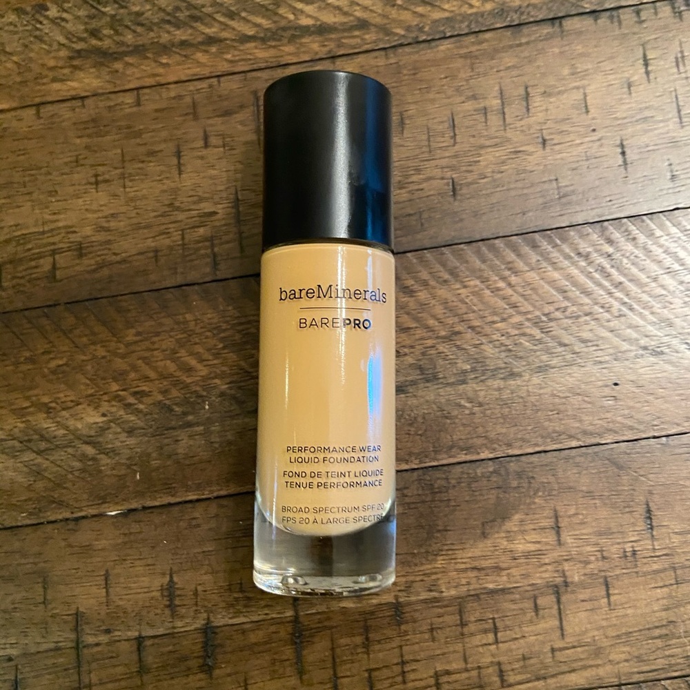 Bare minerals barepro foundation sable